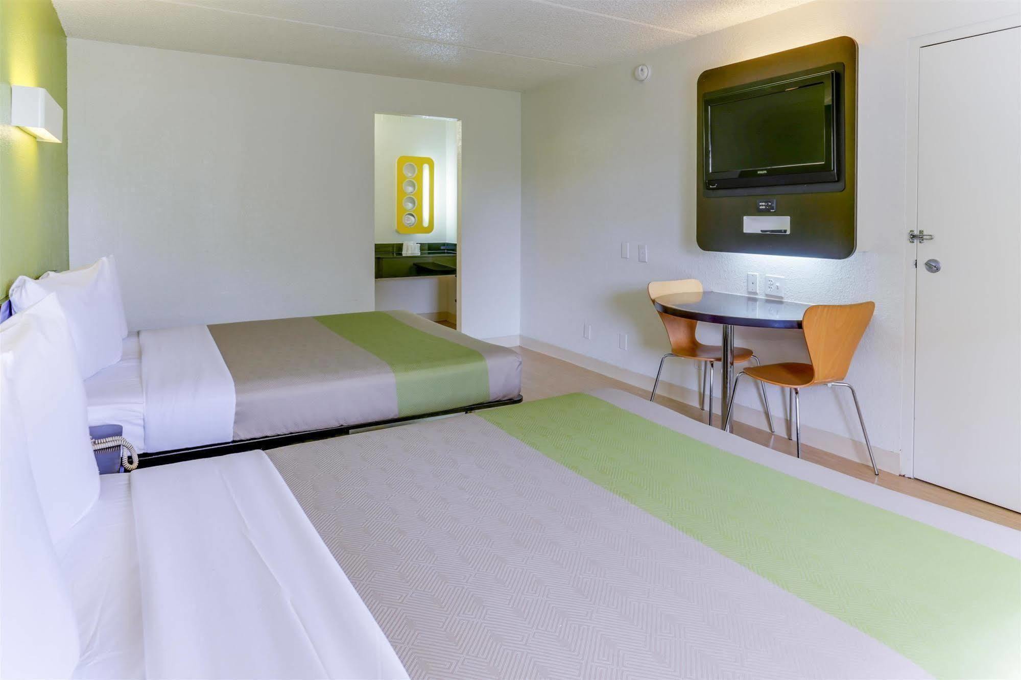 Motel 6 Houston, Tx - West Exterior foto